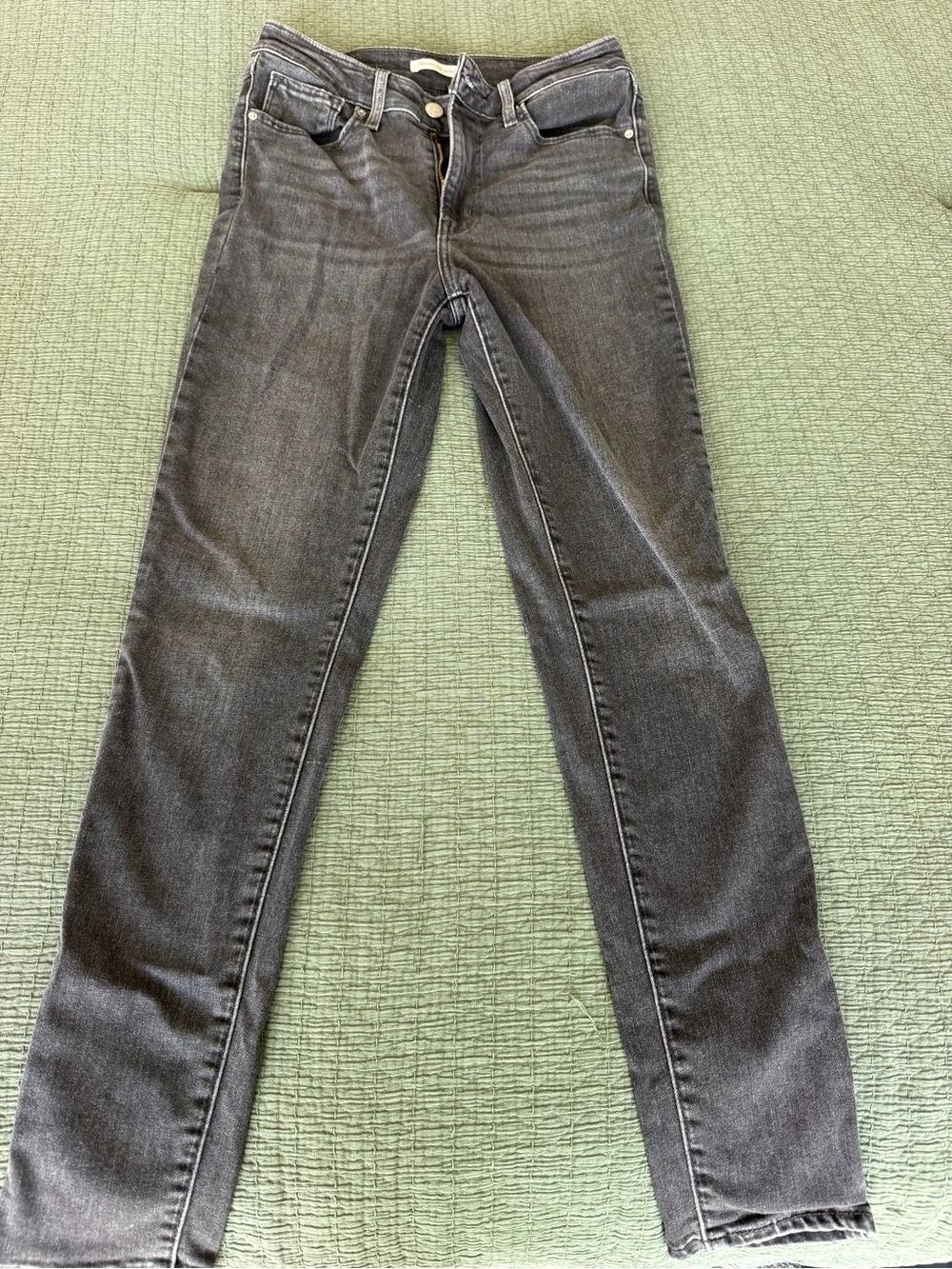 LEVI High-Rise Charcoal Skinny Jeans - Women - Picture 3 of 6